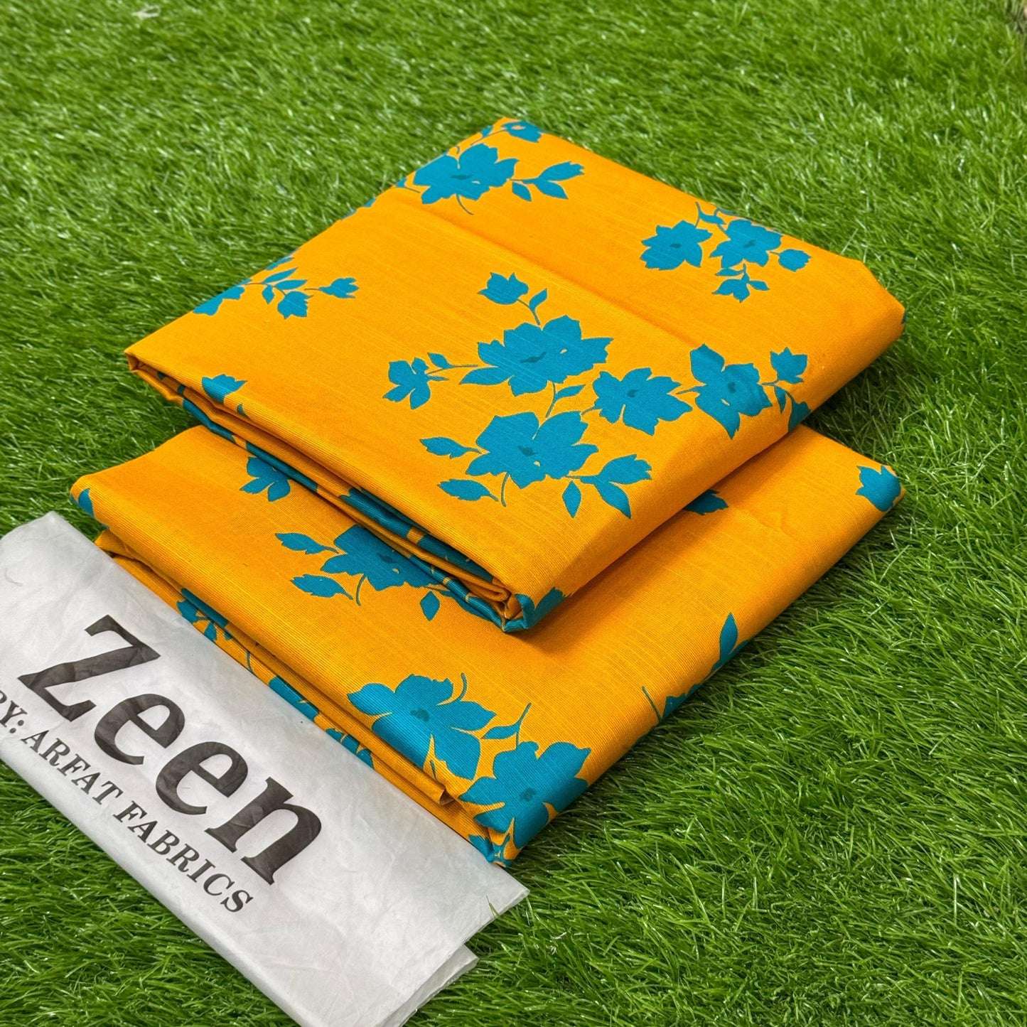 2 Piece Khaddar - Unstitched (Printed)